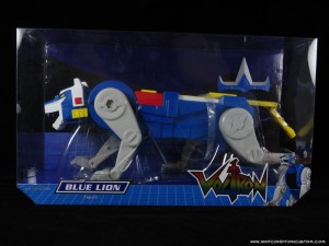 Mattel Voltron Classics Blue Lion and Princess Allura Action Figure Set