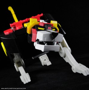 Mattel 23" Voltron Classics Black Lion and Keith Action Figure Set