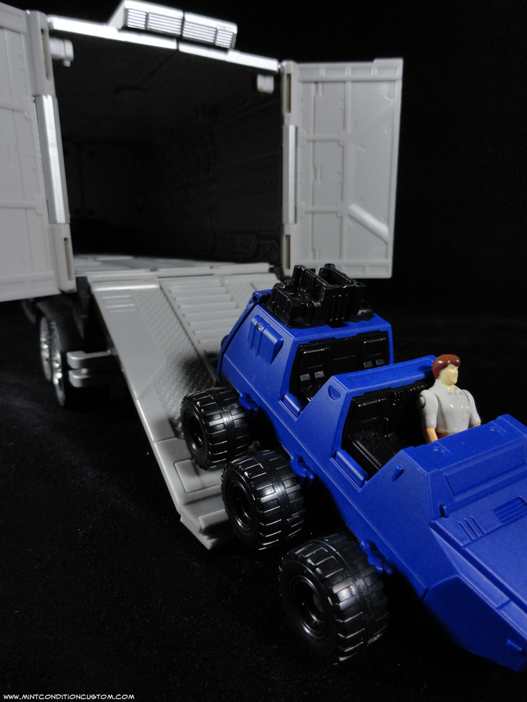 masterpiece optimus prime trailer