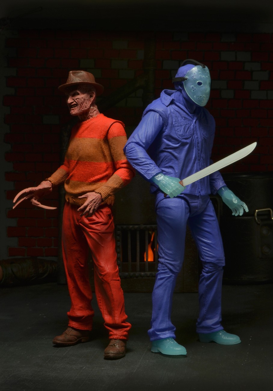 NECA_NES_freddy_krueger_05.jpg