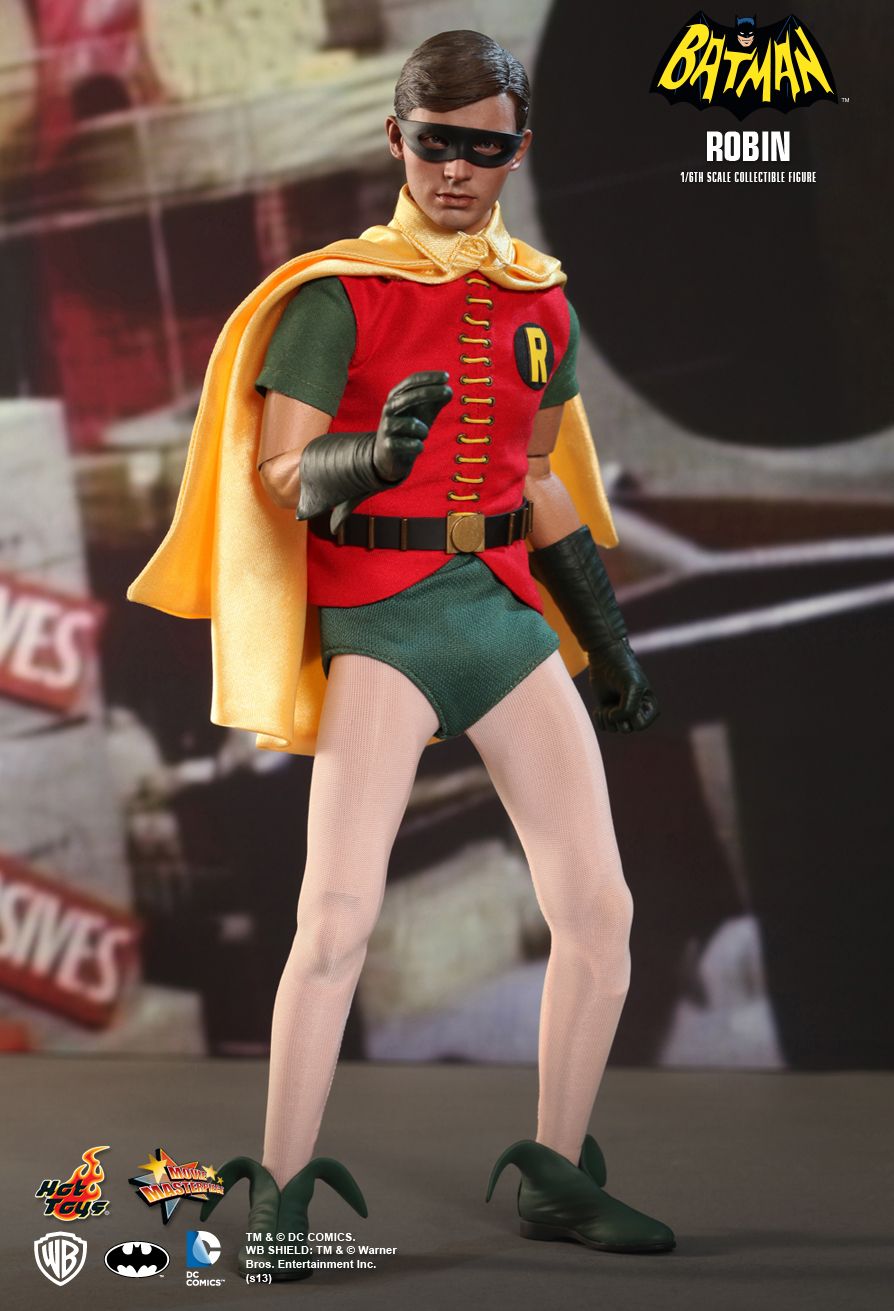 news hot toys 1966 batman and robin 1/6 scale official images